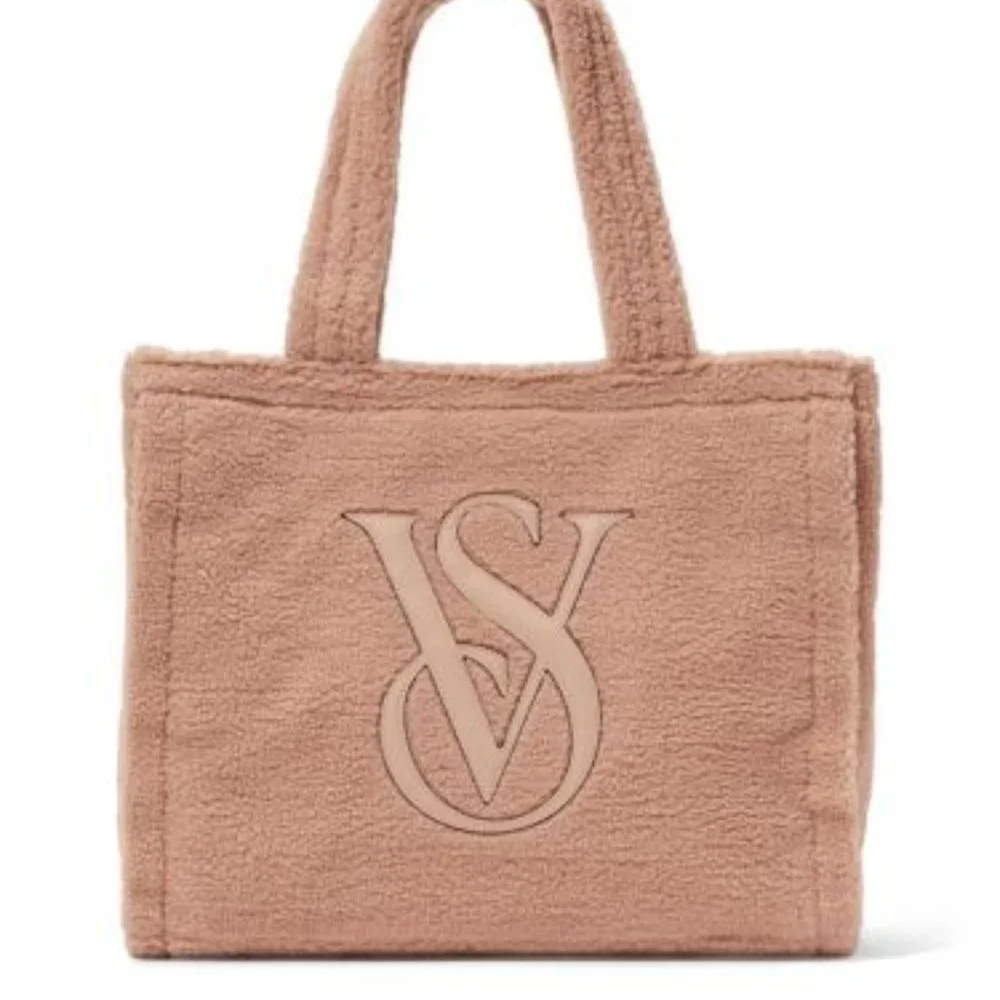 Victoria Secret Light Pink Cozy Plush Fleece Tote Bag - Picture 1 of 2